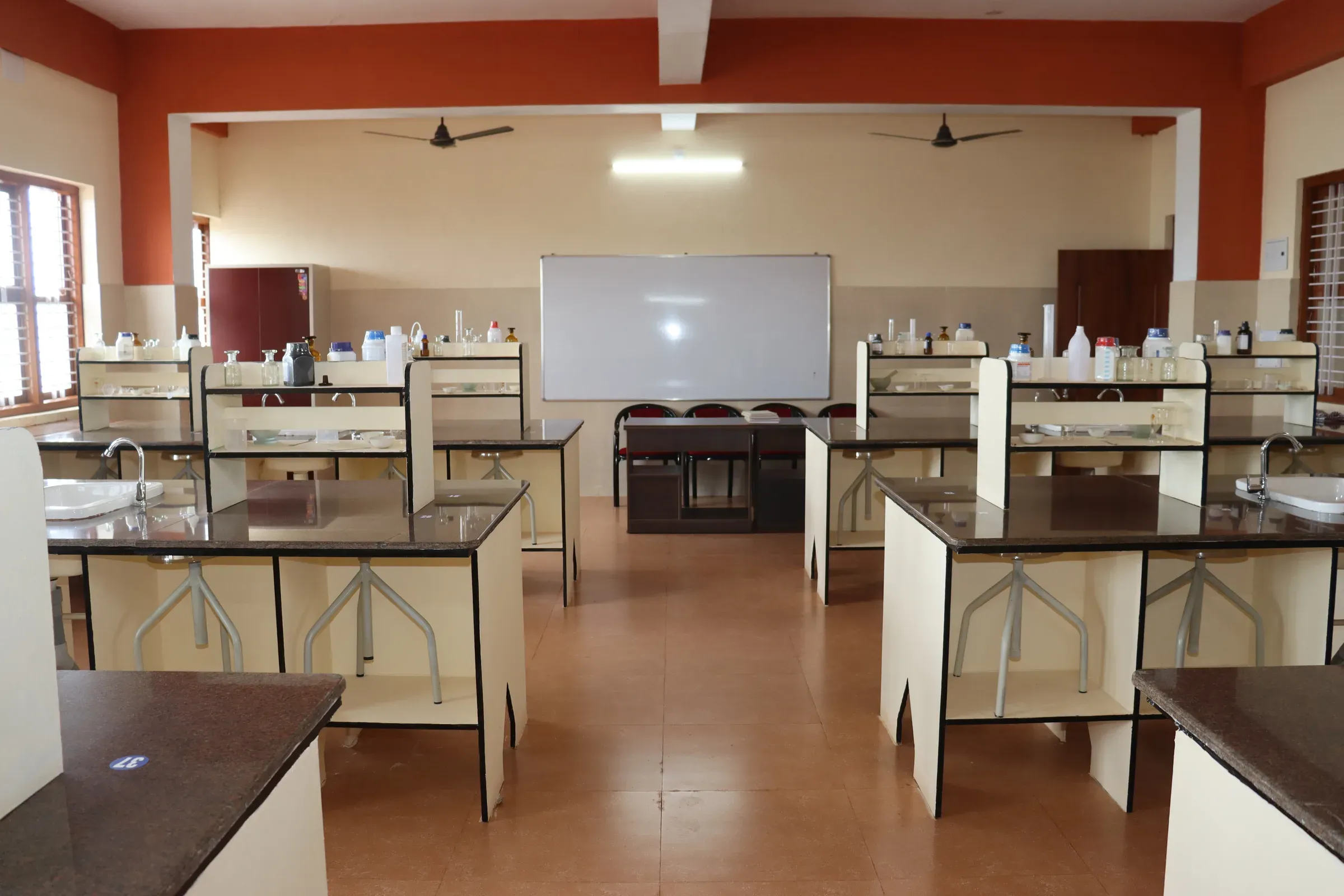 Practical laboratory with workstations and teaching equipment